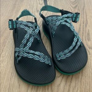 Kids‎ Chaco Sandals Size 2 Teal & Purple Straps EUC
